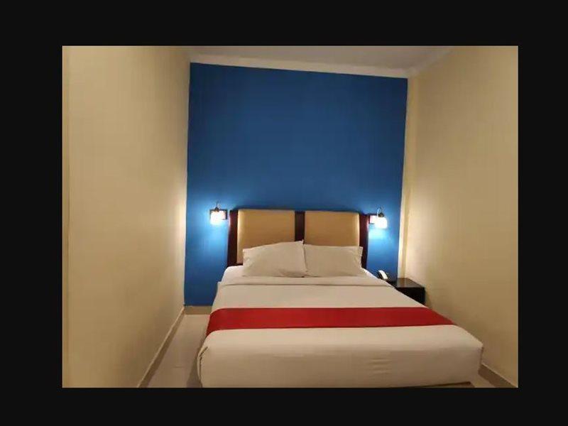 ג'מבי Pundi Rejeki Hotel מראה חיצוני תמונה